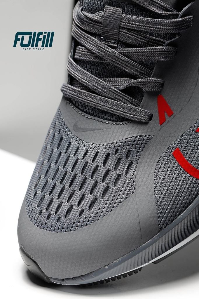 Nike Air Zoom Gray