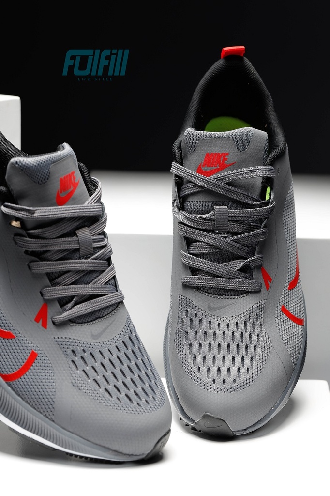 Nike Air Zoom Gray