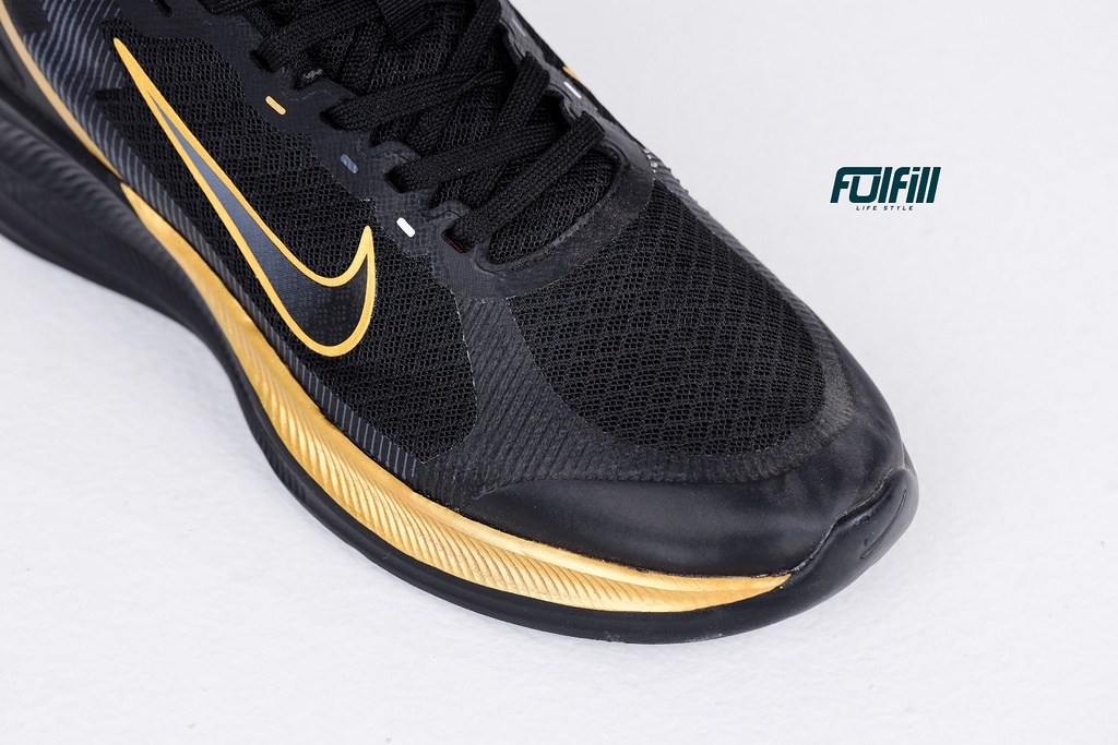 Nike Zoom Vomero Black gold 39X