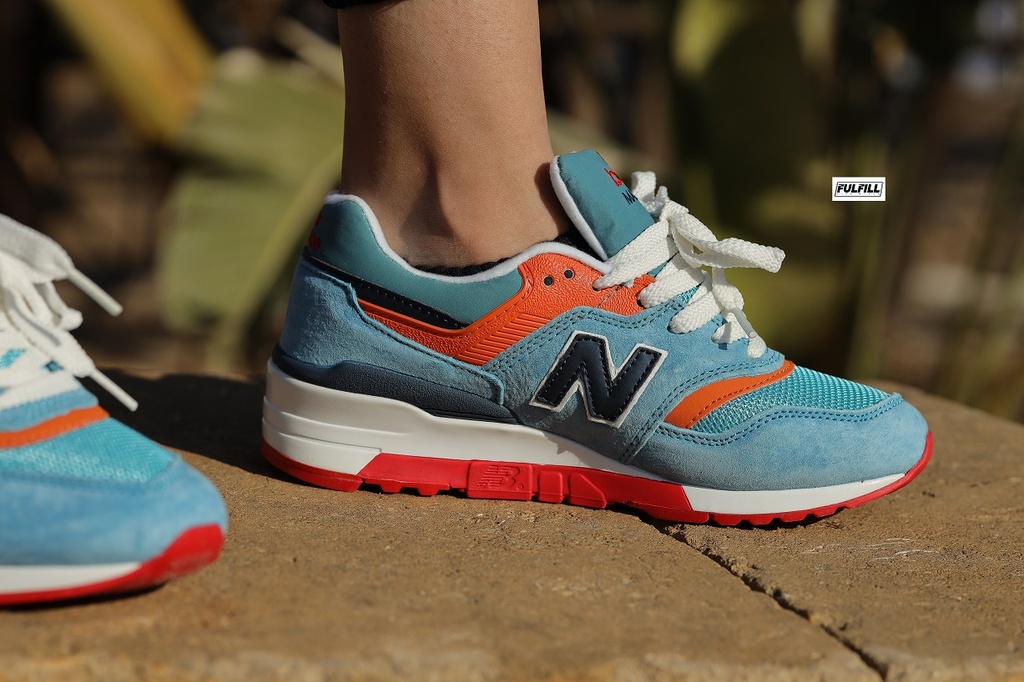 New Balance 997 USA Gray - Red