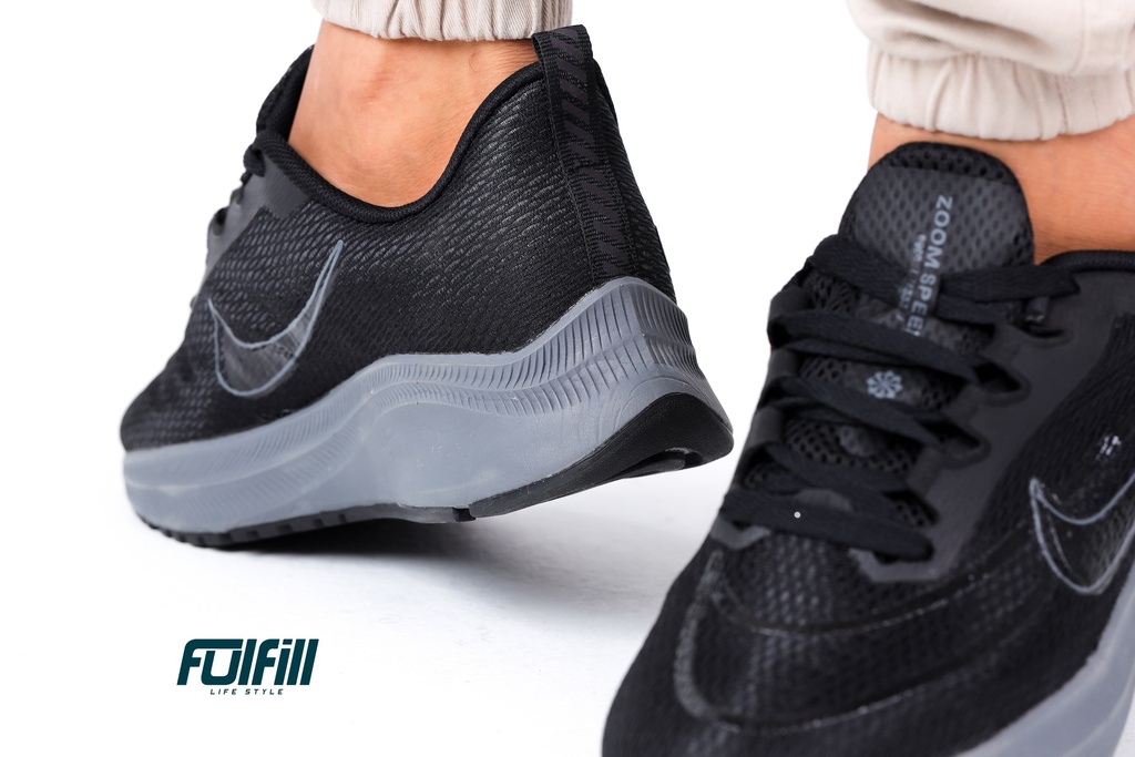 Nike Zoom Speed 3 Black - Gray