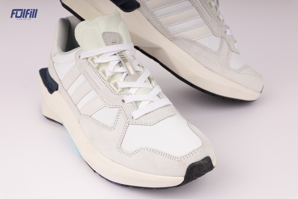 ADIDAS Cloudfoamlll 