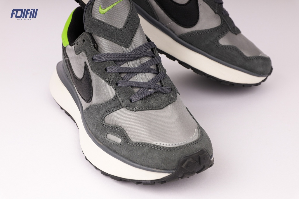 Nike ACG Beige Green