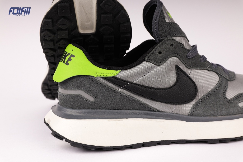 Nike ACG Beige Green