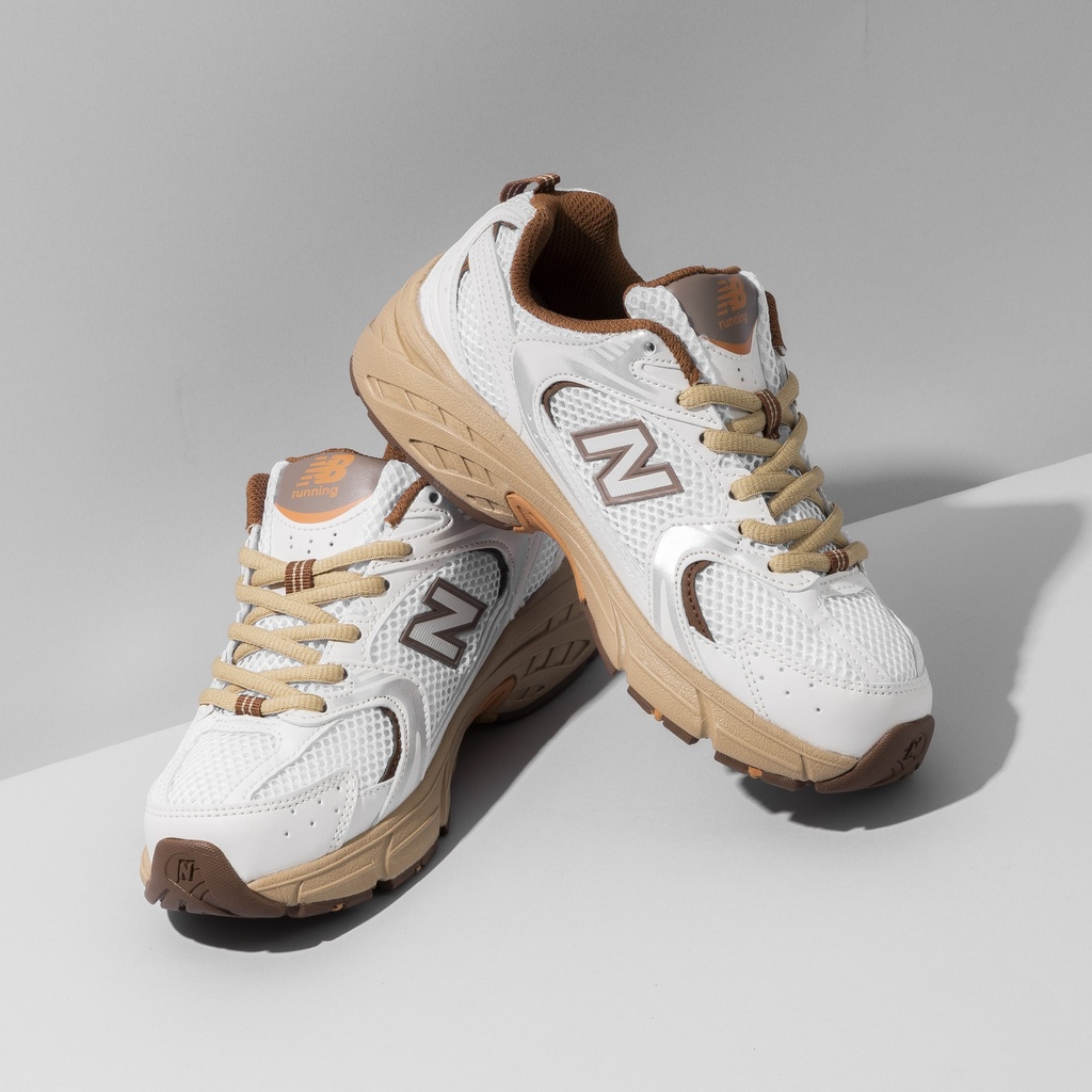 New Balance 530 trainers White