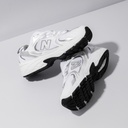 New Balance 530 trainers White