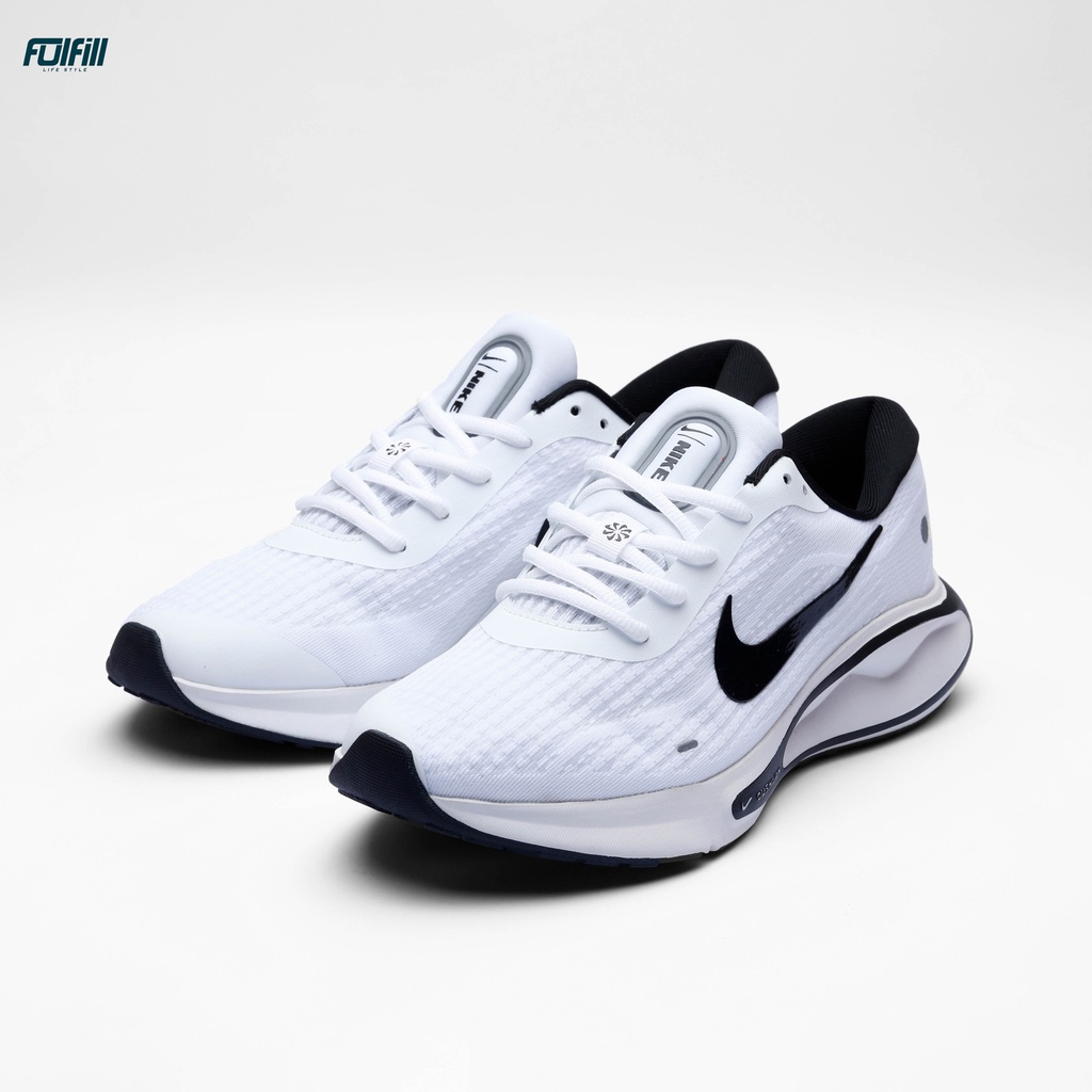 Nike Journey Run White Black 