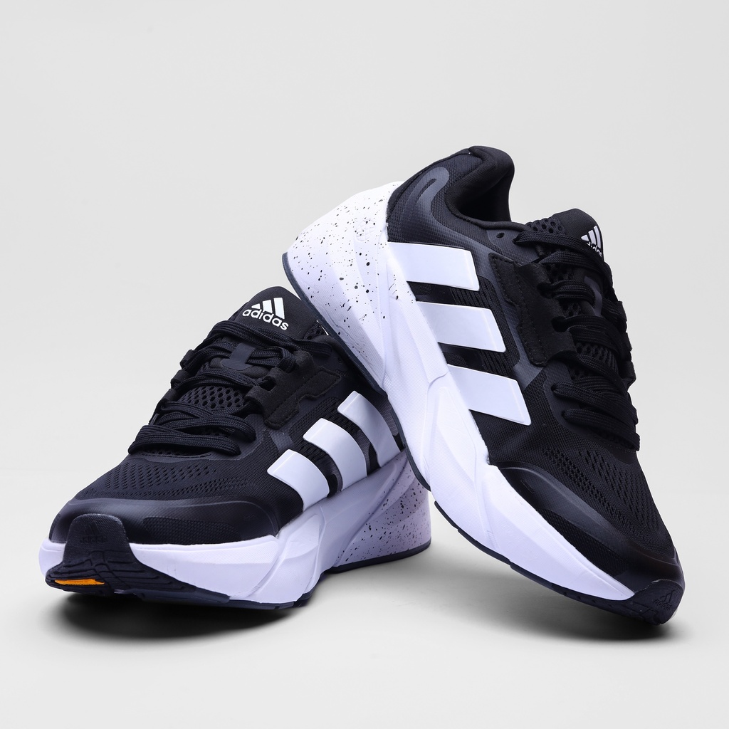 ADIDAS ADiSTAR Black White