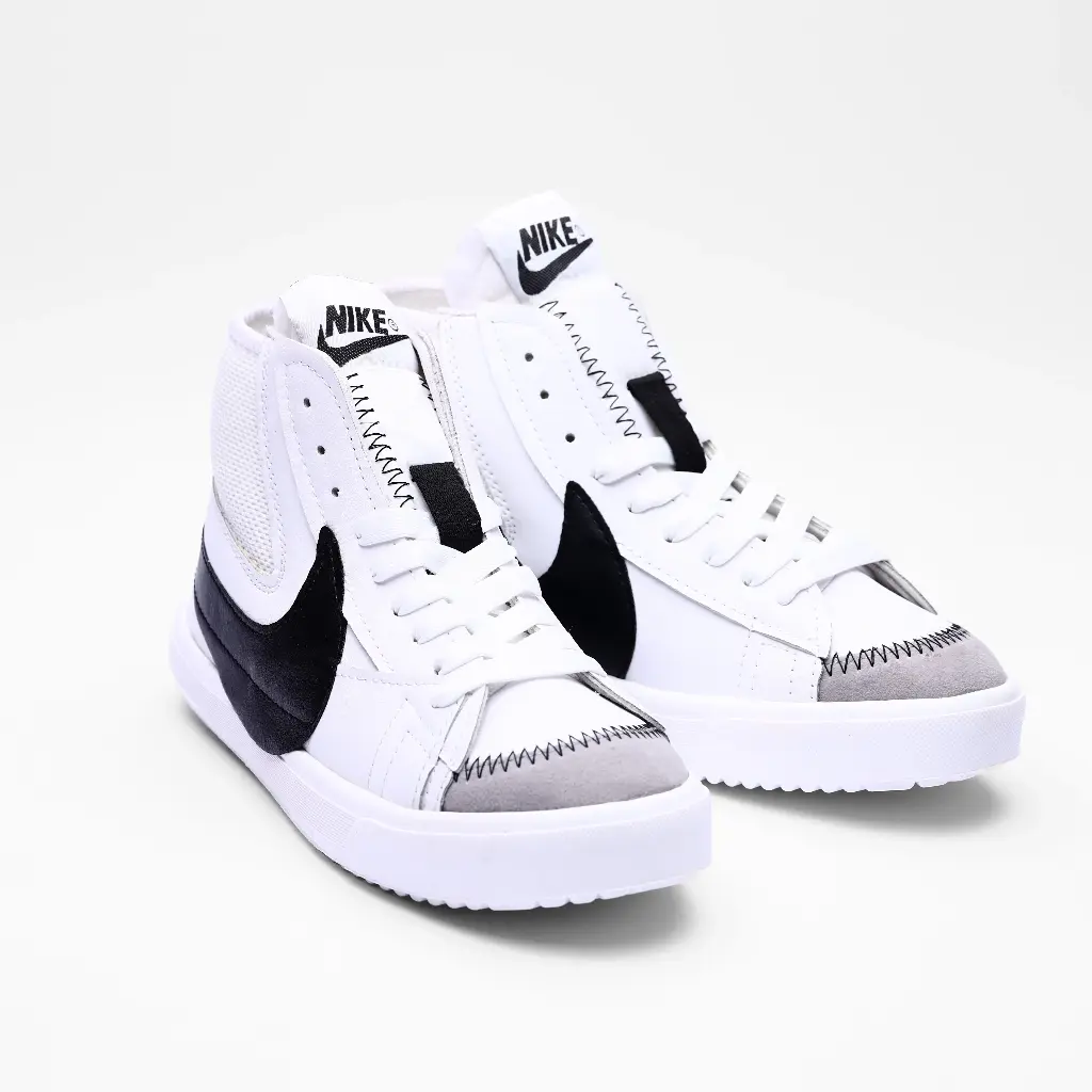 NIKE BLAZER White Black