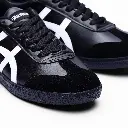 ASICS Black white
