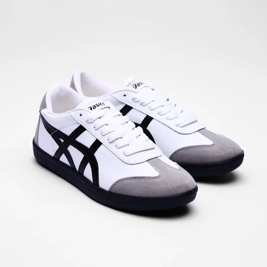 ASICS WHITE BLACK