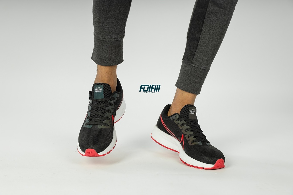 Nike Zoom Black III