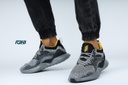 Adidas alphaboost Gray