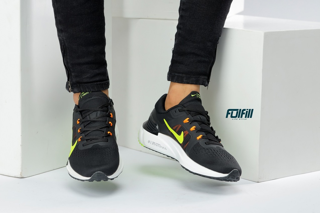 Nike Air Zoom Vomero 15 Black - Yellow