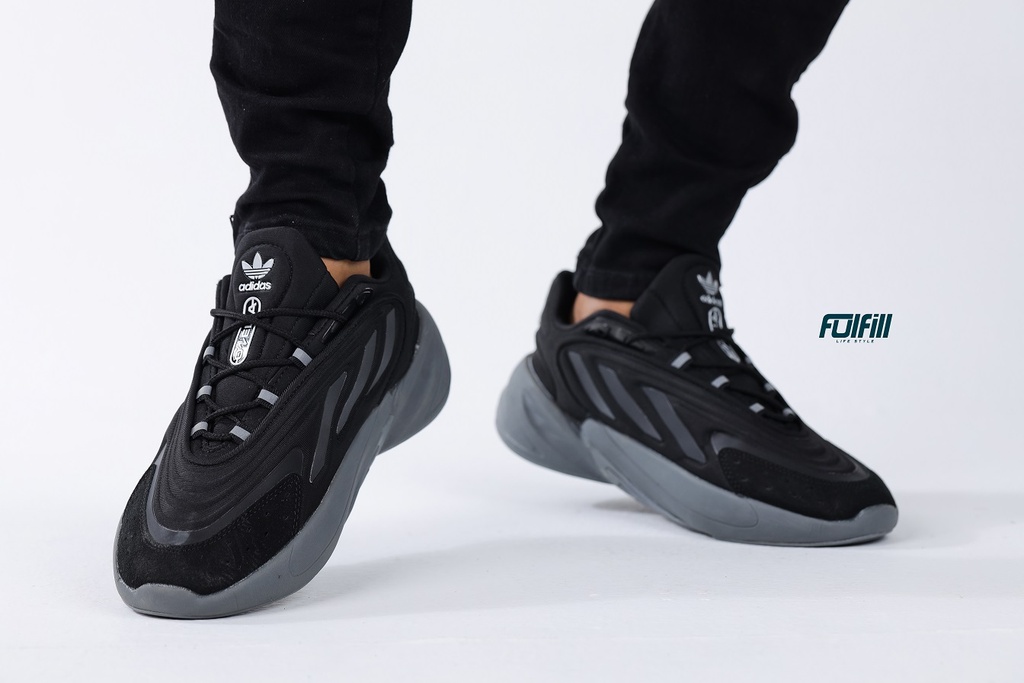 ADIDAS Ozelia Black