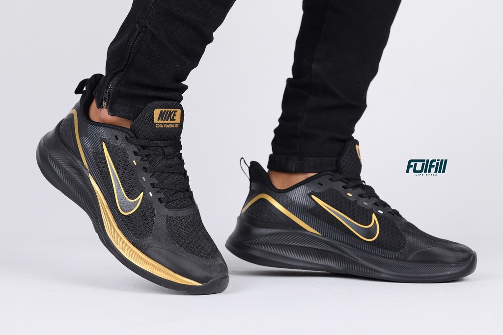 Nike Zoom Vomero Black gold 39X