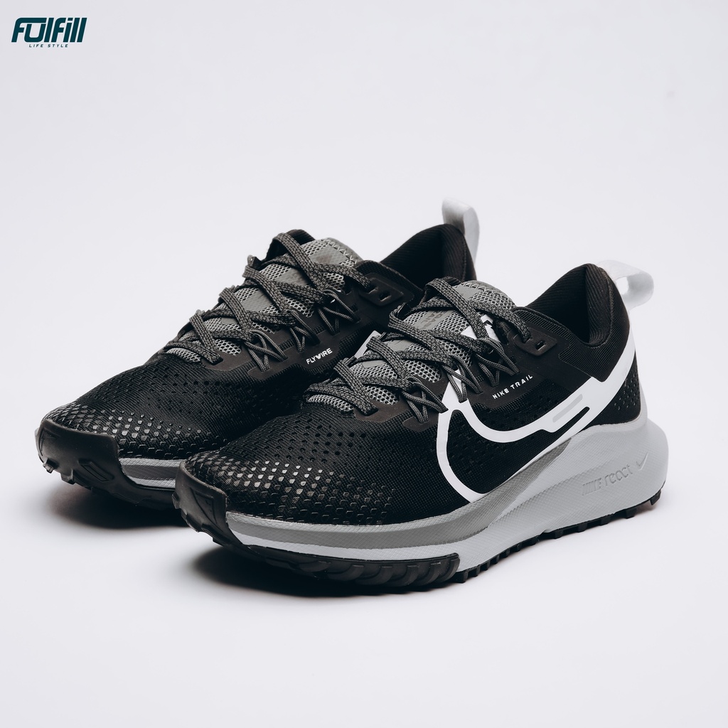 Nike Trail Black Gray