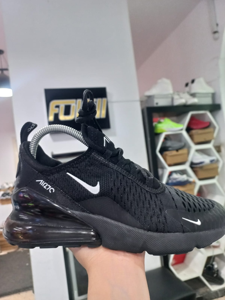 Nike Air 270 Black White