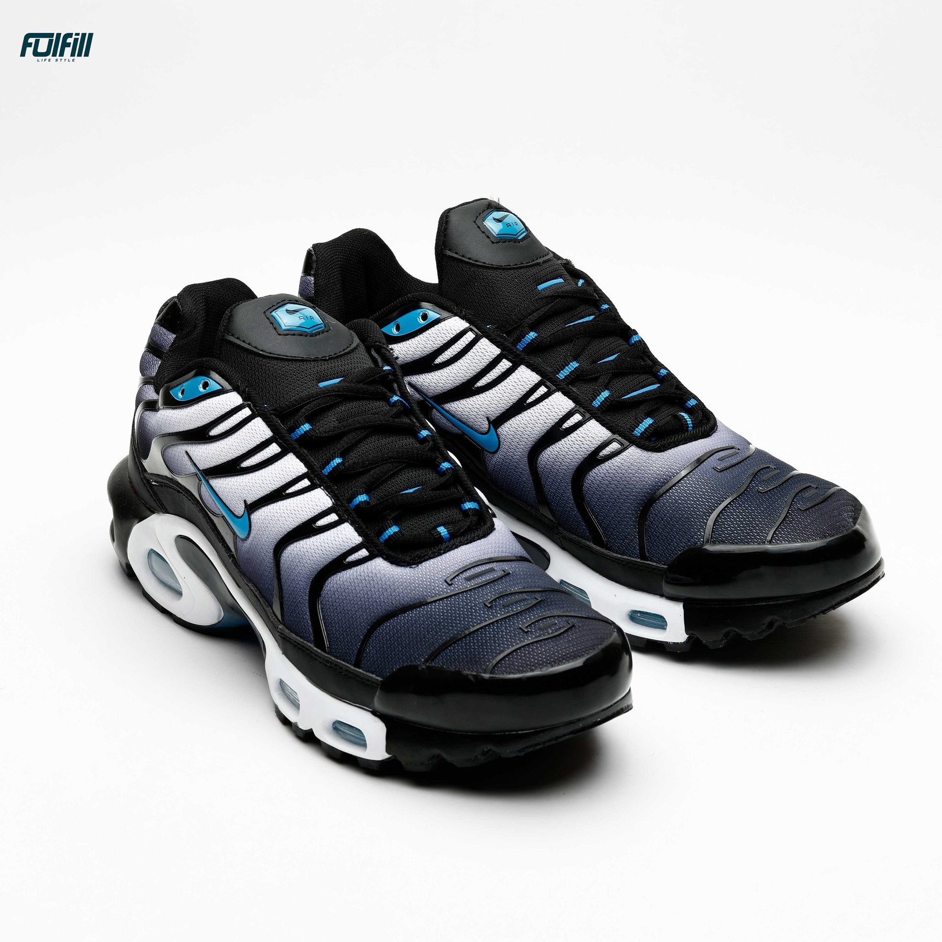 Nike TN Air Max Black White (42)