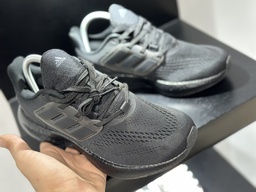 Adidas Ultra boost 22 c Black