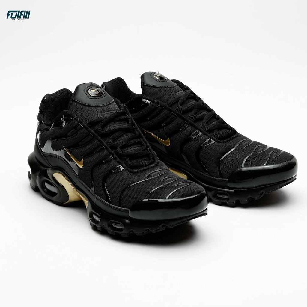 Nike Tns Nike Tuned All Black Nike TN Air Max Black Gold