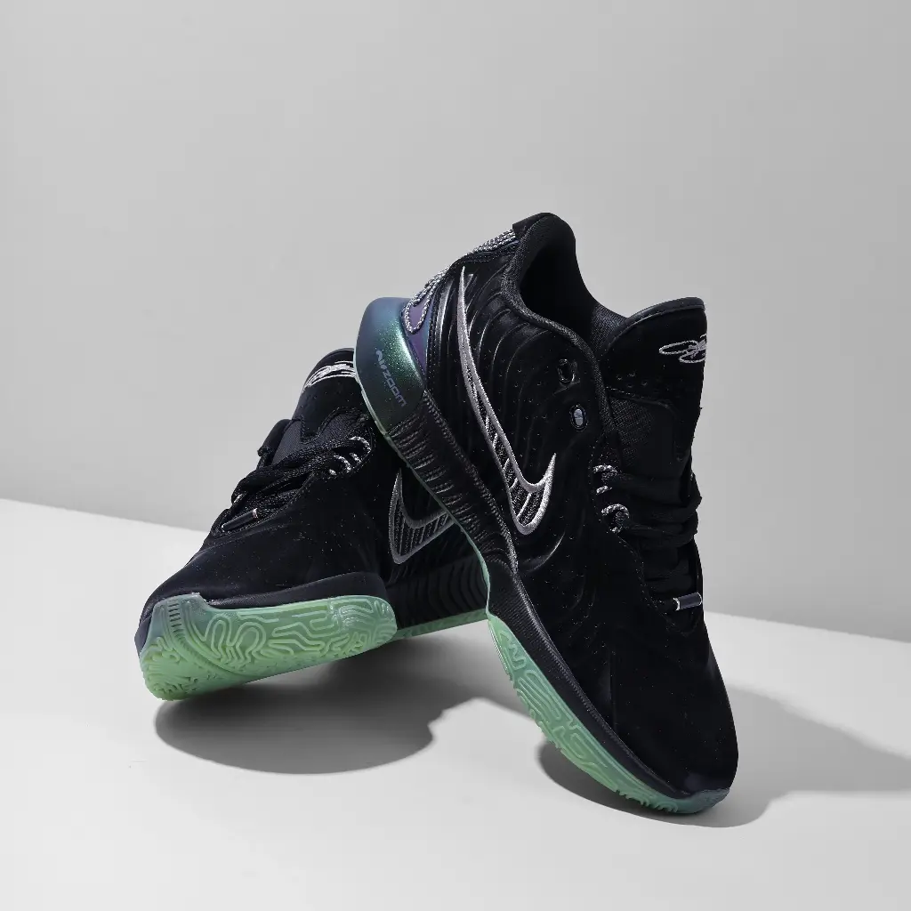Nike 6 BLACK GREEN