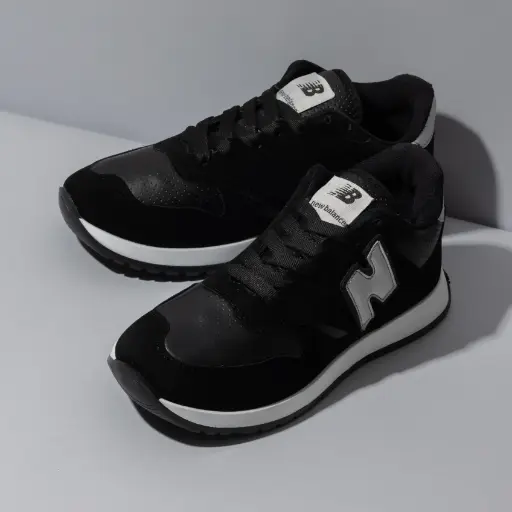 NEW BALANCE  333 BLACK