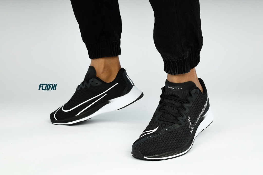 nike performance zoom rival fly 2